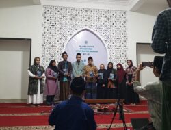 Bedah Buku Filsafat untuk Pemalas: Kamu Filsuf Besar Abad Ini