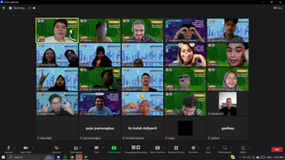 Acara webinar Unitri.