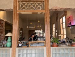 Mengapa Anak Muda Lebih Memilih Kafe Estetik dibanding Warung Kopi?