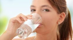 Caption: Visualisasi Meminum Air Putih / Pinterest